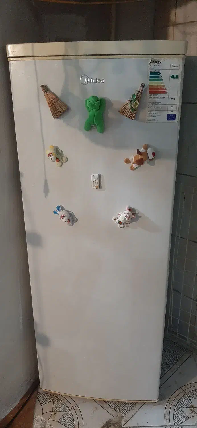 یخچال|یخچال و فریزر|رشت, آب آسیاب|دیوار