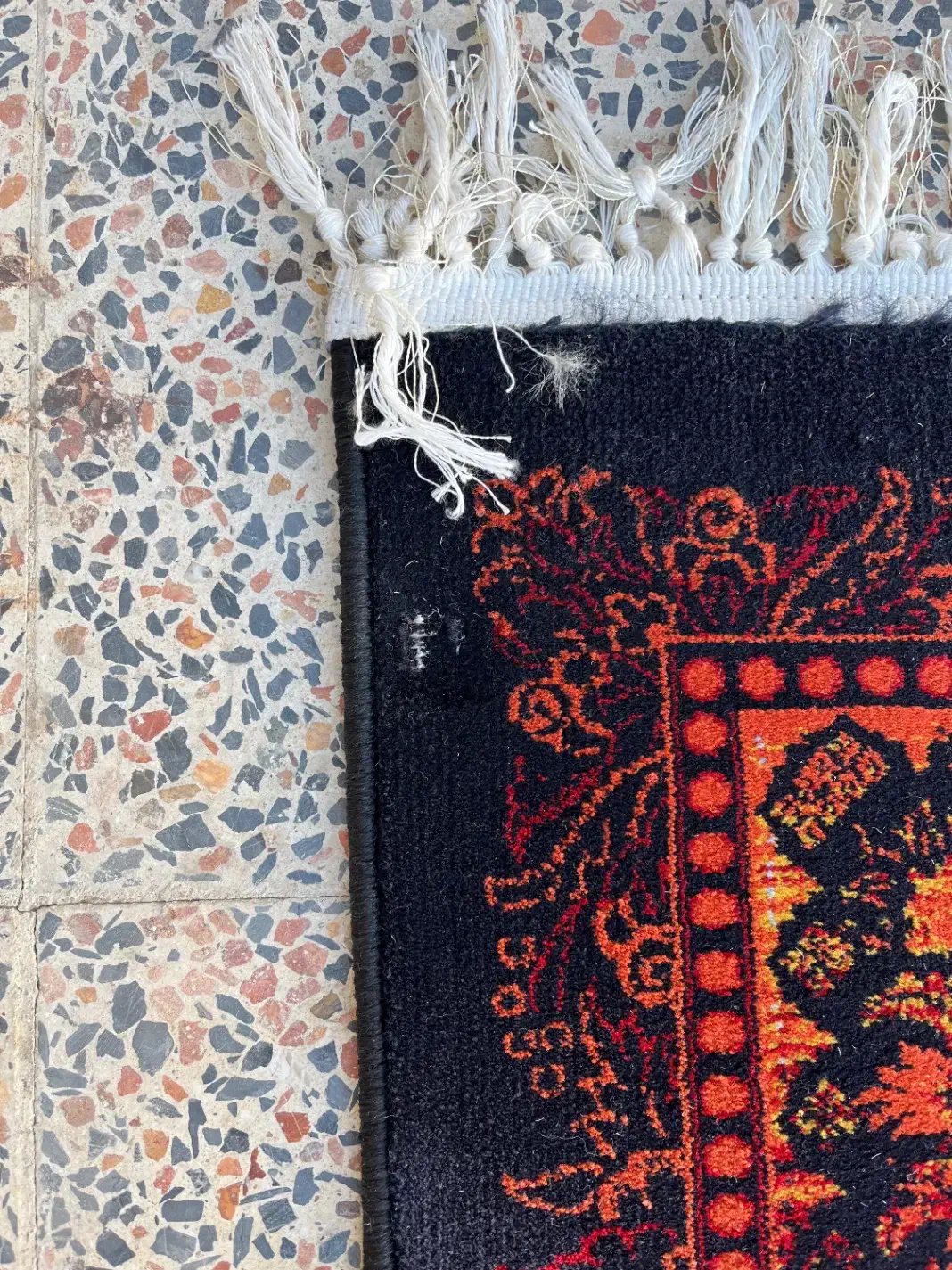 فرش ۱۲متری|فرش|شیراز, شهرک گلها|دیوار