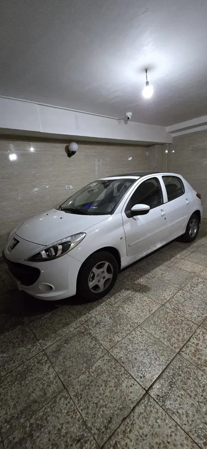 207تیوفایوسقف شیشه ای ریینگ آلمینیوم،|خودرو سواری و وانت|پاکدشت, پاکدشت (مامازند)|دیوار