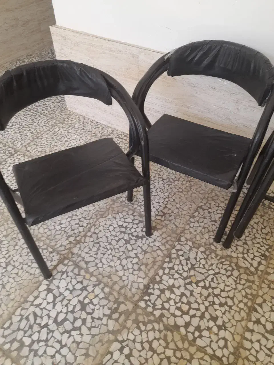 صندلی در حد|صندلی و نیمکت|رودسر, |دیوار