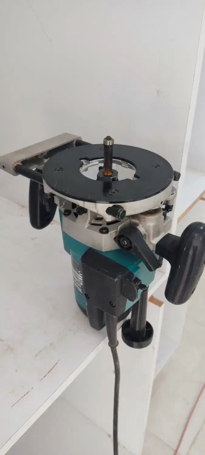 اورفرز ماکیتا کمکار|ابزارآلات|مراغه, |دیوار