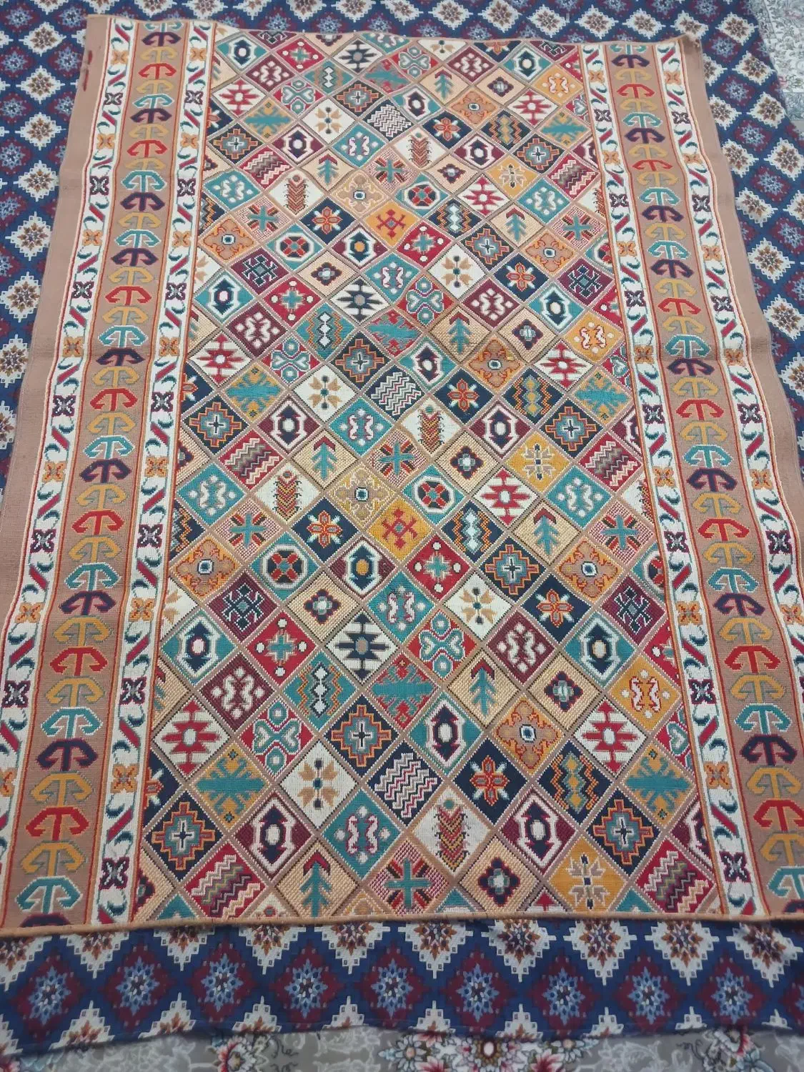 گلیم|گلیم، جاجیم، گبه|بیرجند, |دیوار