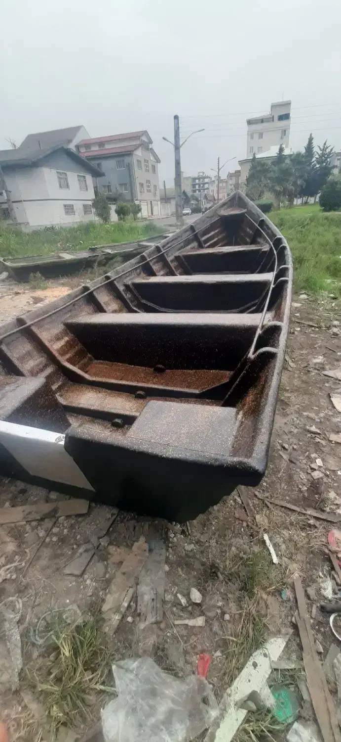 قایق موتور دریایی میخای تماس بگیر|قایق و سایر وسایل نقلیه|بندر انزلی, قلم گوده|دیوار