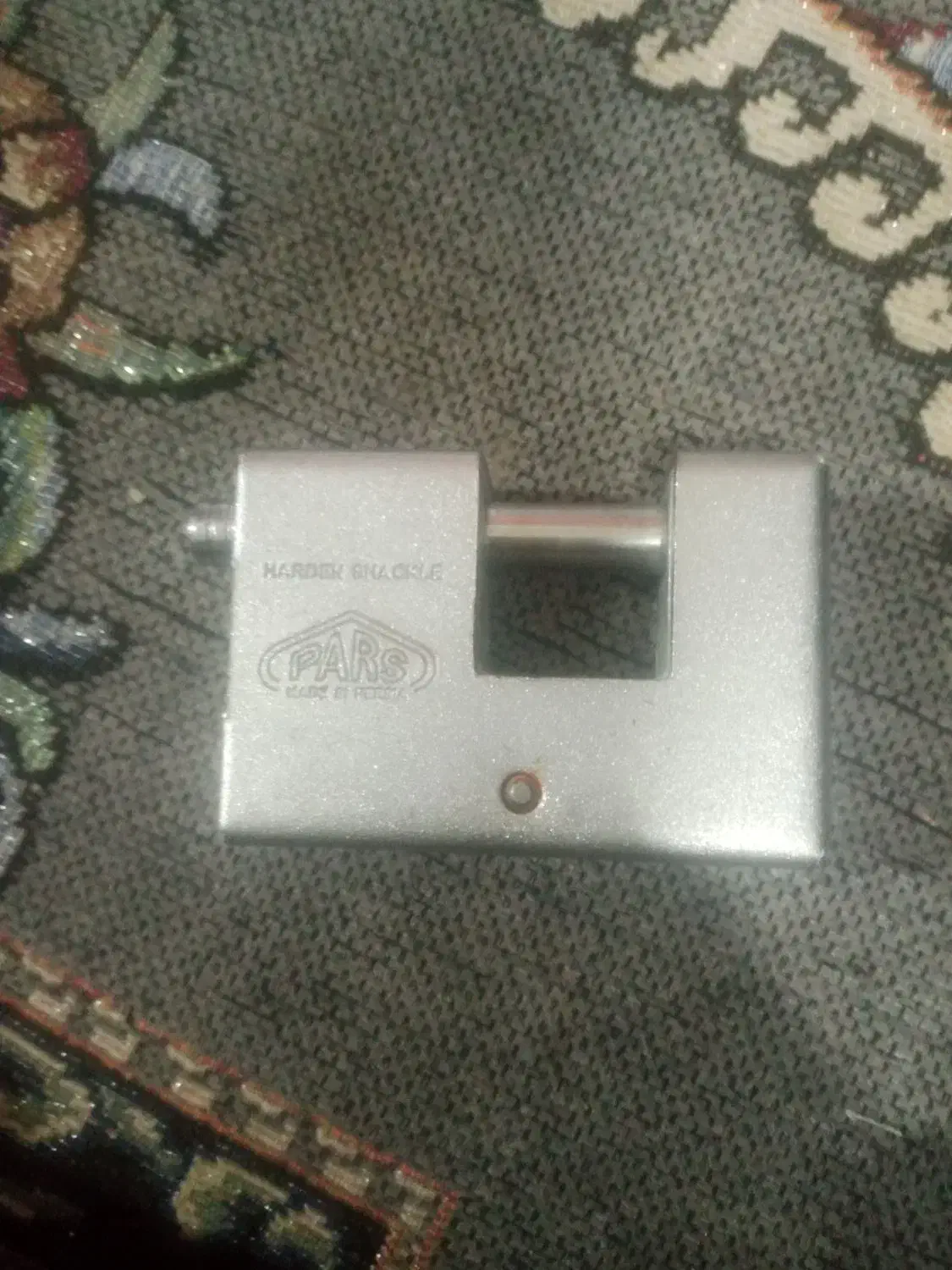 قفل پیدا کردم|اشیا|زاهدان, |دیوار