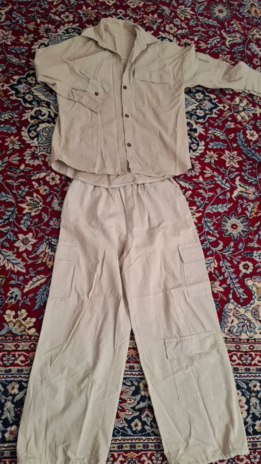 لباس مجلسی|لباس|اسفراین, |دیوار