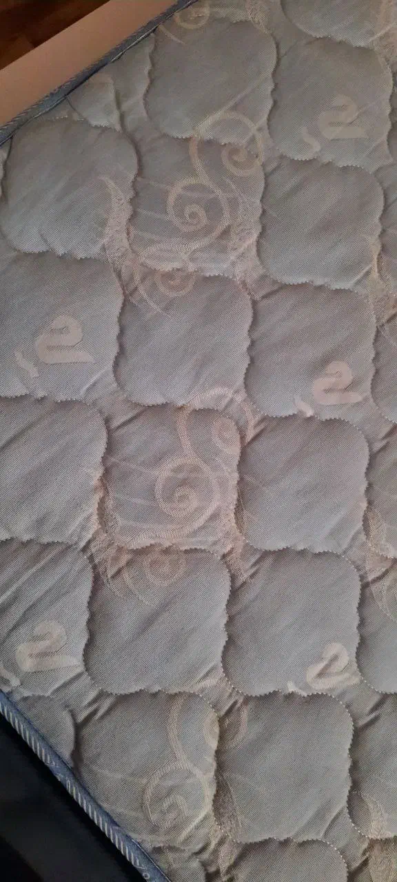 تخت یکنفره عرض ۹۰ در ۲۰۰|تخت و سرویس خواب|تهران, شهرک دریا|دیوار