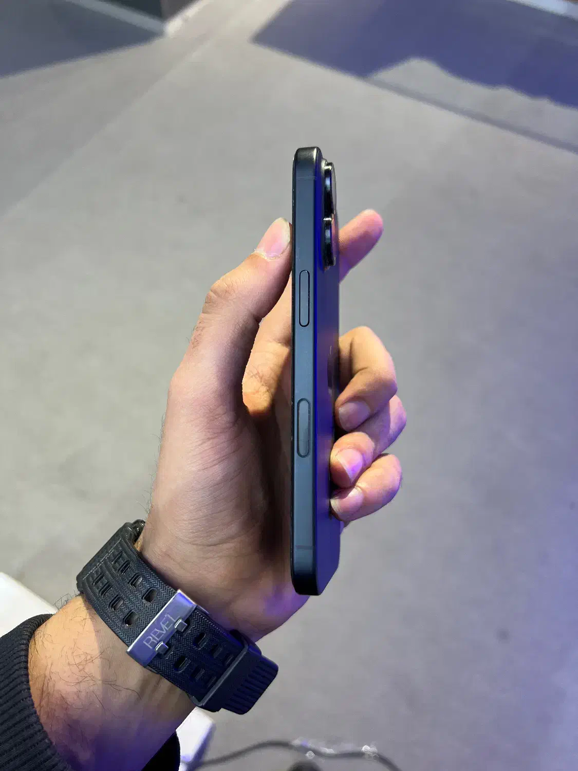 اپل آیفون ۱۶ نرمال|موبایل|مشهد, احمدآباد|دیوار