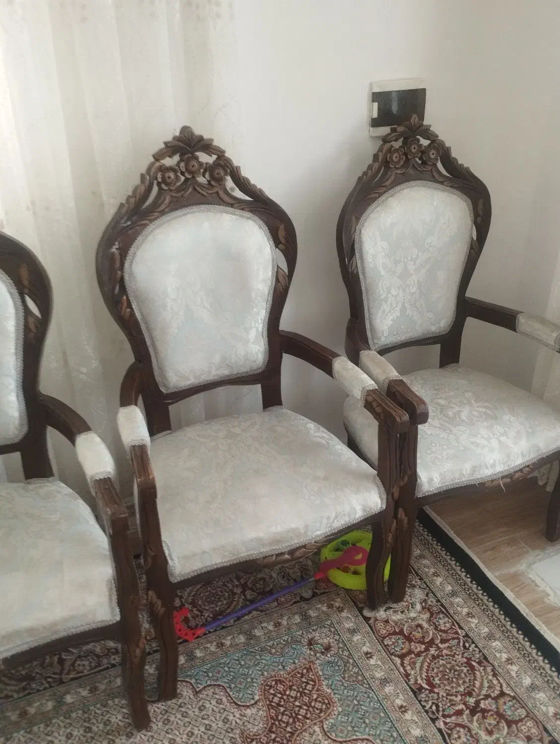 مبل نه نفری در حد نو|مبلمان خانگی و میز عسلی|مشگین شهر, |دیوار