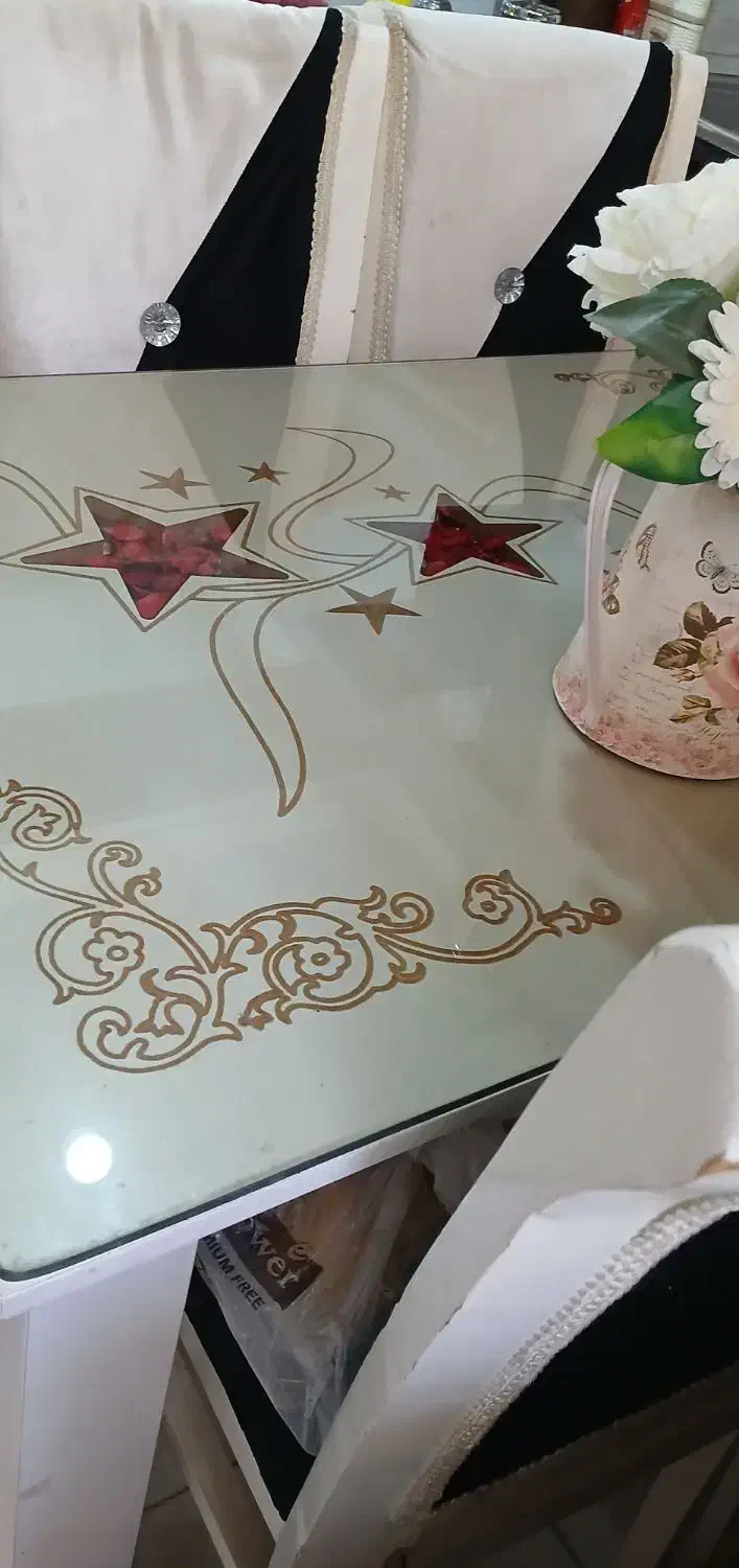 صالحیه سیمتری نگارستان ۱۷ پلاک ۳۱|میز و صندلی غذاخوری|بهارستان, |دیوار