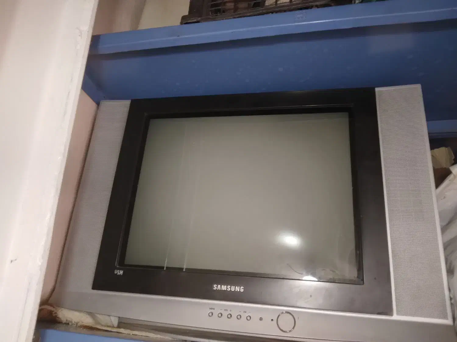 تلویزیون سامسونگ ۲۱اینچ|تلویزیون و پروژکتور|شیراز, شهرک مفتح|دیوار