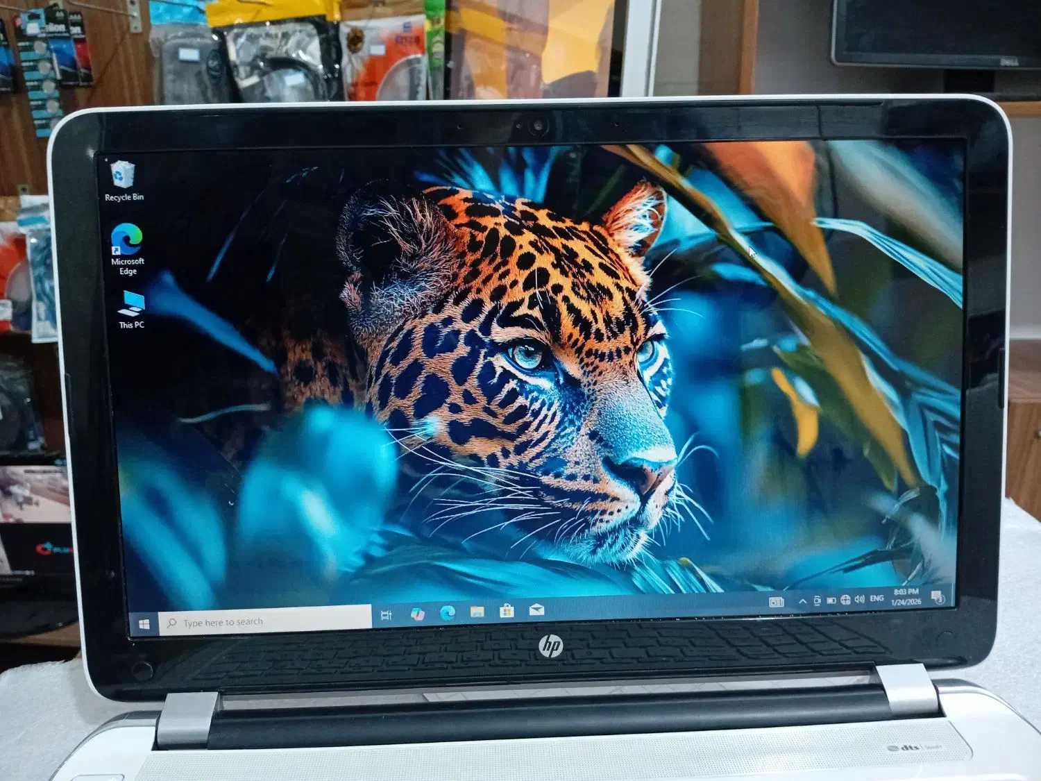 لپ تاپ برند HP سفید با سی پیو i7|رایانه همراه|بابل, |دیوار