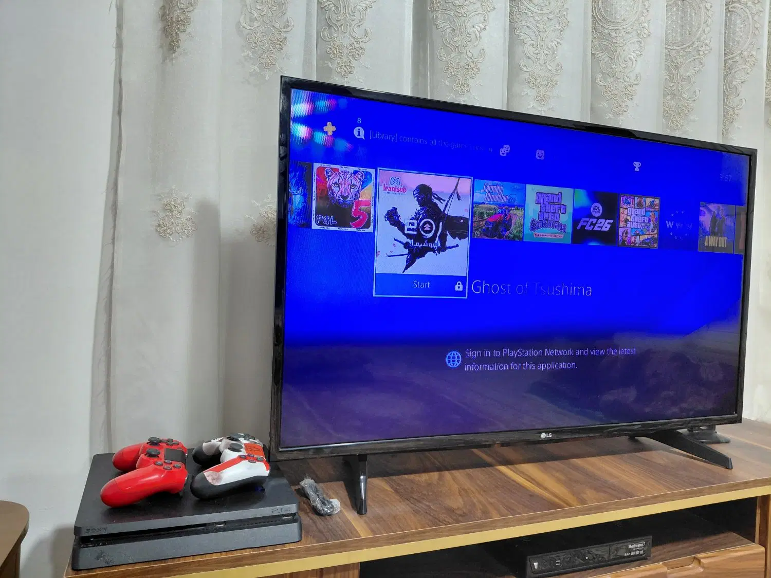 ps4 slim|کنسول، بازی ویدئویی و آنلاین|خرم‌آباد, |دیوار