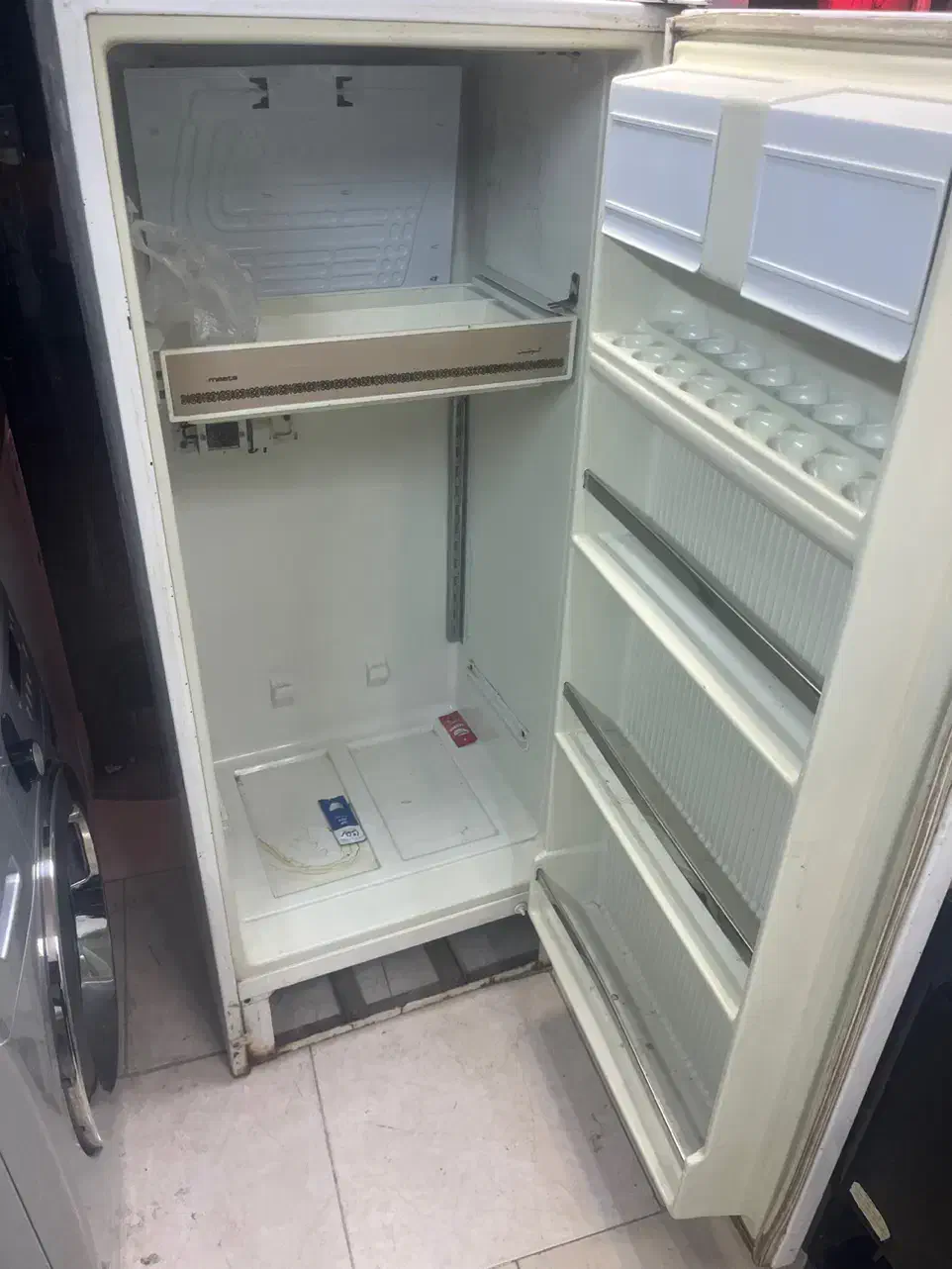 یخچال ارج|یخچال و فریزر|تربت‌حیدریه, نواب صفوی|دیوار