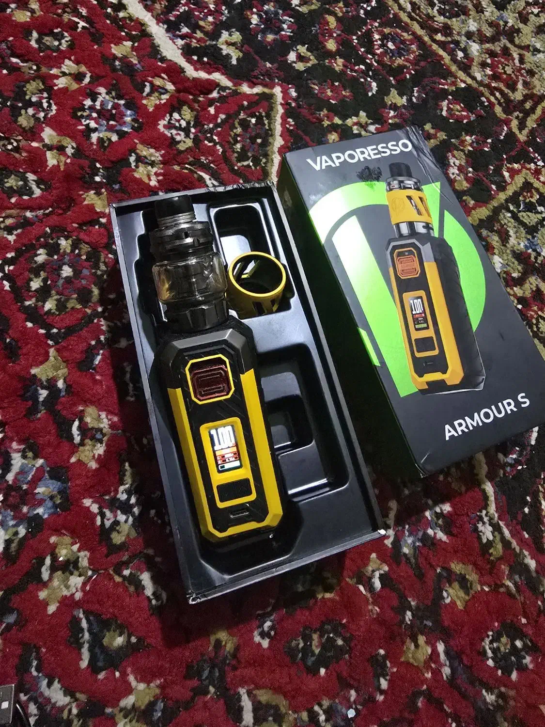 ویپ|زیورآلات و اکسسوری|شیراز, کوشک میدان|دیوار