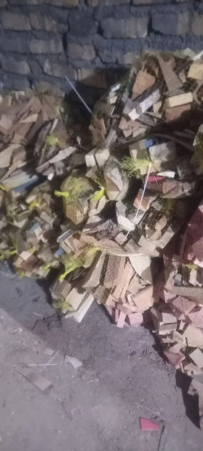 چوب هیزمی توری شده اماده|عمدهفروشی|اراک, |دیوار