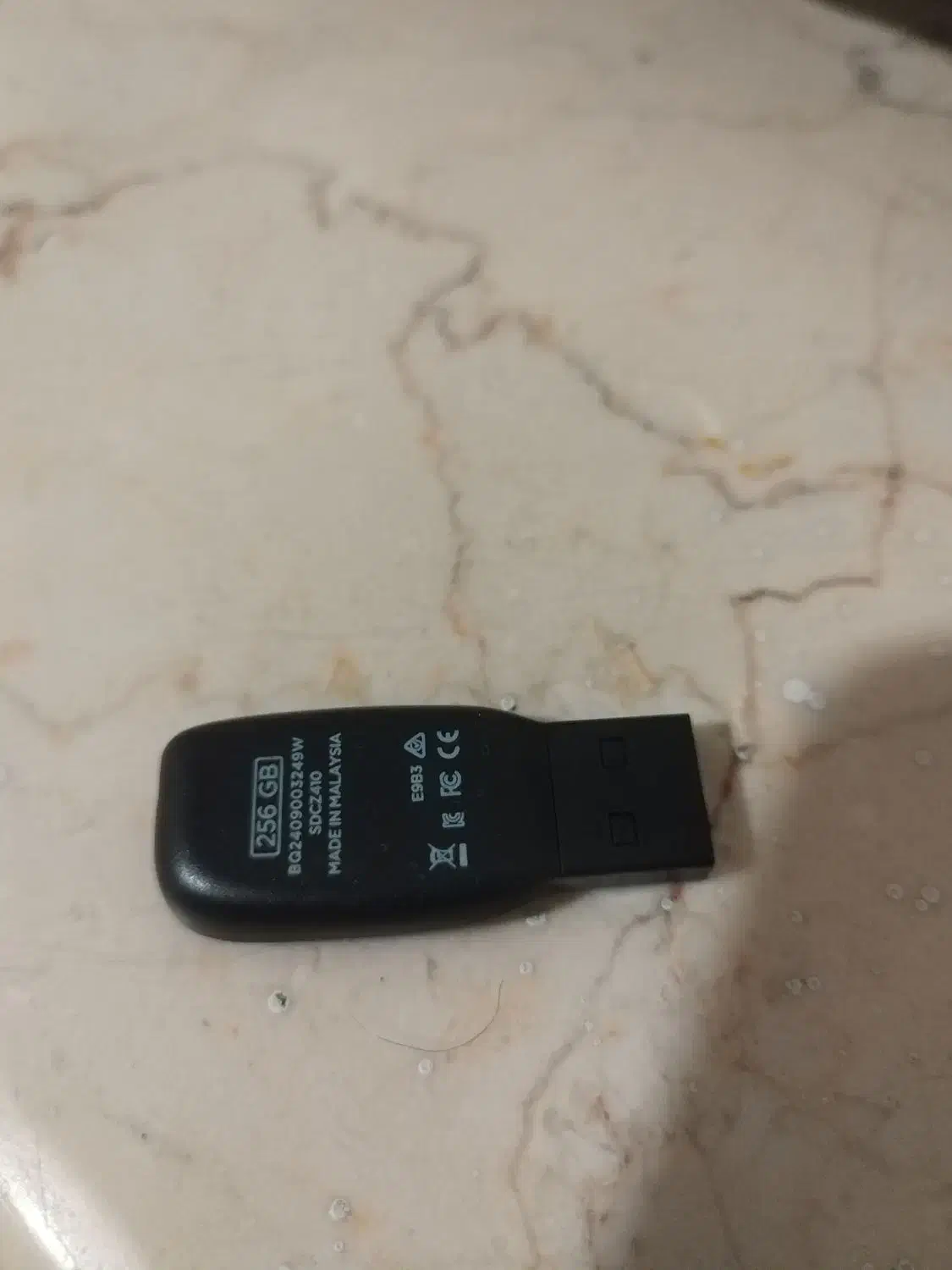 فلش مموری ۲۵۶ گیگابایتی مدل SanDisk|قطعات و لوازم جانبی رایانه|شیراز, تاچارا|دیوار