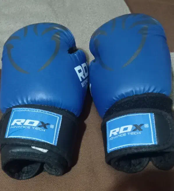 دستکش و وسایل ووشو|تجهیزات ورزشی|شیروان (خراسان), |دیوار