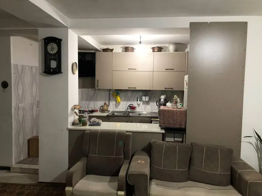 صباسوله/پارکینگ انباری/طبقه اول/قابل رهن/خ ظفر|فروش آپارتمان|هشتگرد, شهرک صبا سوله|دیوار