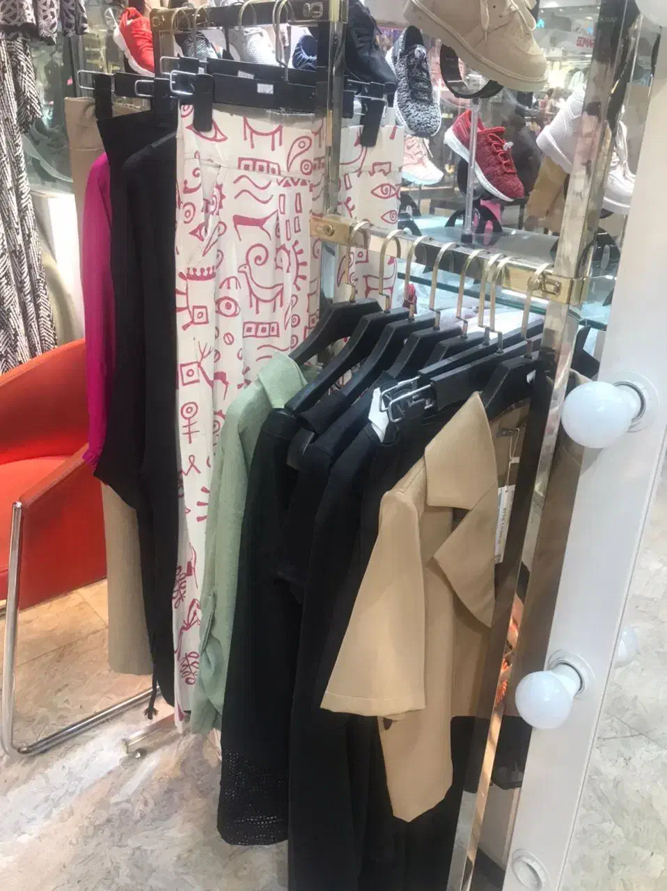 آینه لامپی|آینه|تهران, بازار|دیوار