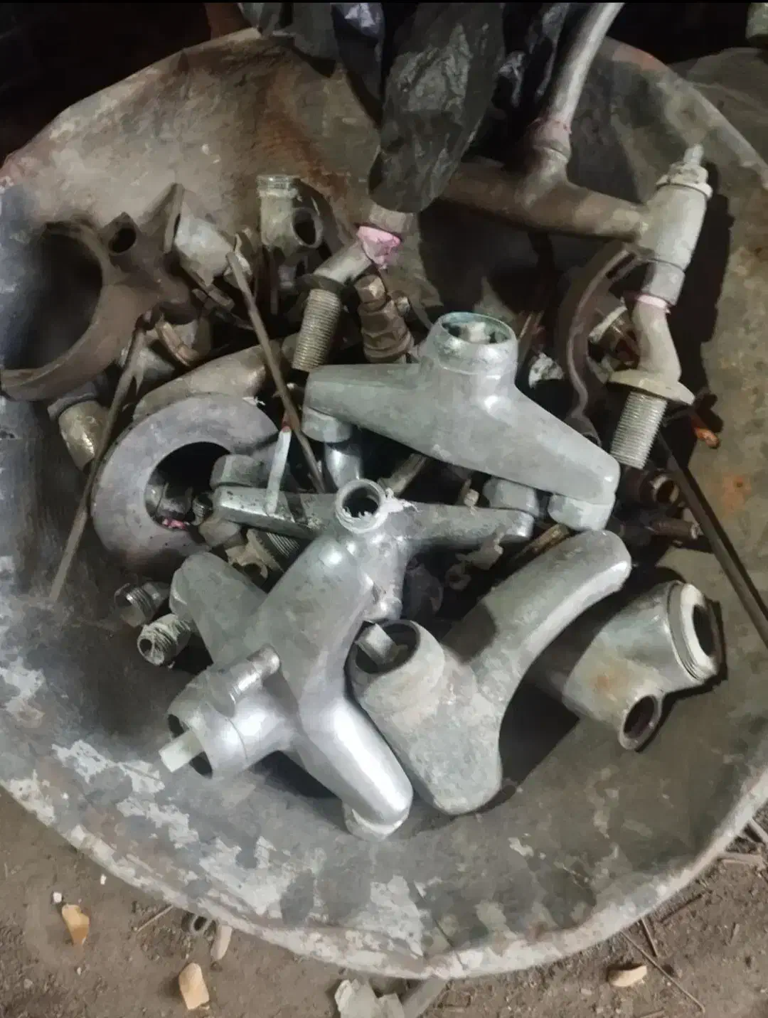 خریدار ضایعات آهن مس برنج المنیوم|عمدهفروشی|بندرعباس, |دیوار