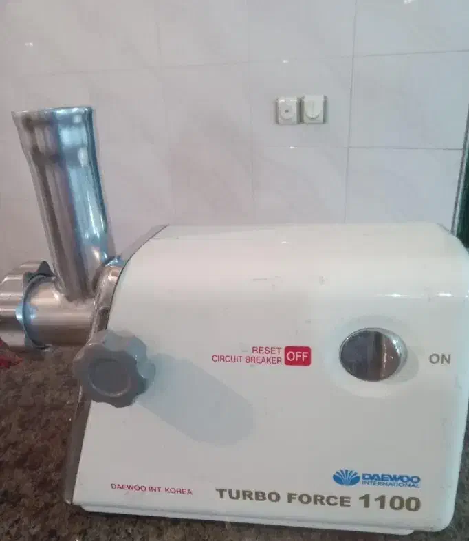 چرخ گوشت مدلDAEWOOتوربو۱۱۰۰|سایر لوازم برقی|کوهدشت, |دیوار