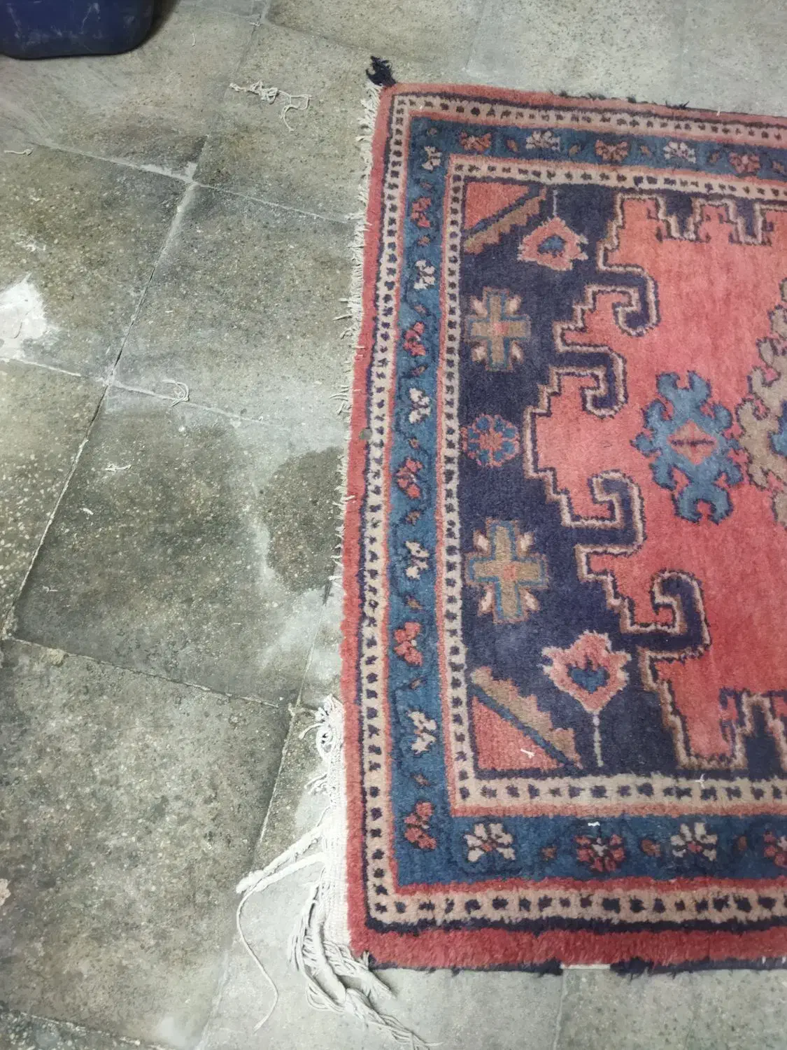 فرش عتیقه|کلکسیون اشیاء عتیقه|قم, آزادگان|دیوار