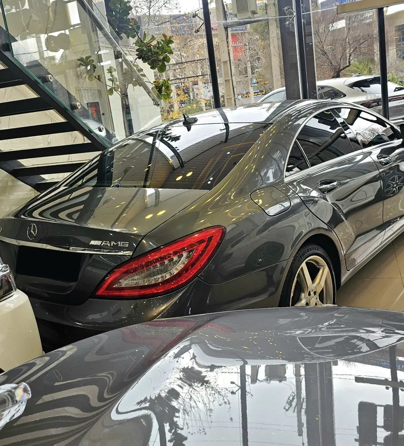 بنز cls 500 مدل ۲۰۱۲|خودرو سواری و وانت|شیراز, زرگری|دیوار