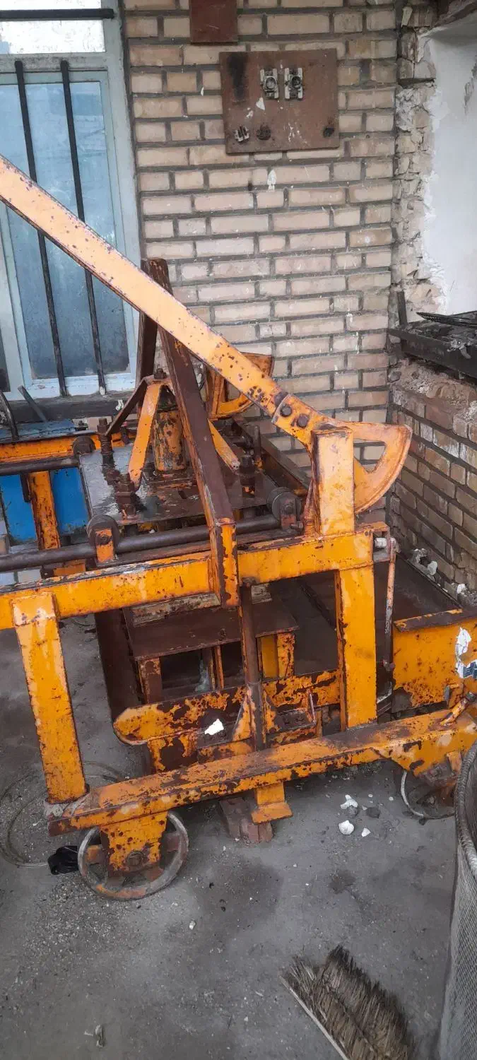 فروش دستگاه بلوک زنی برقی تک فازبابلوک ۲۰در۴۰|ماشینآلات صنعتی|کارون, |دیوار