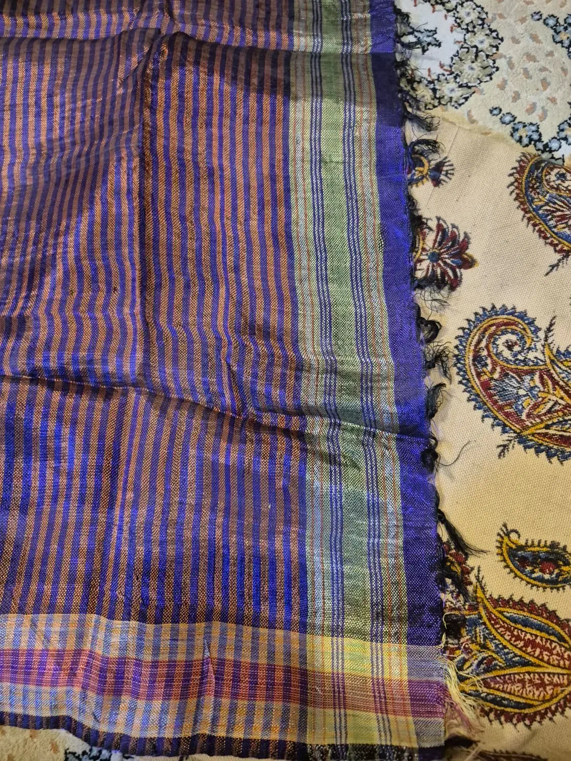 سفره یزدی ابریشمی کار دست کرکید|سفره، حوله، دستمال آشپزخانه|شیراز, چنچنه|دیوار