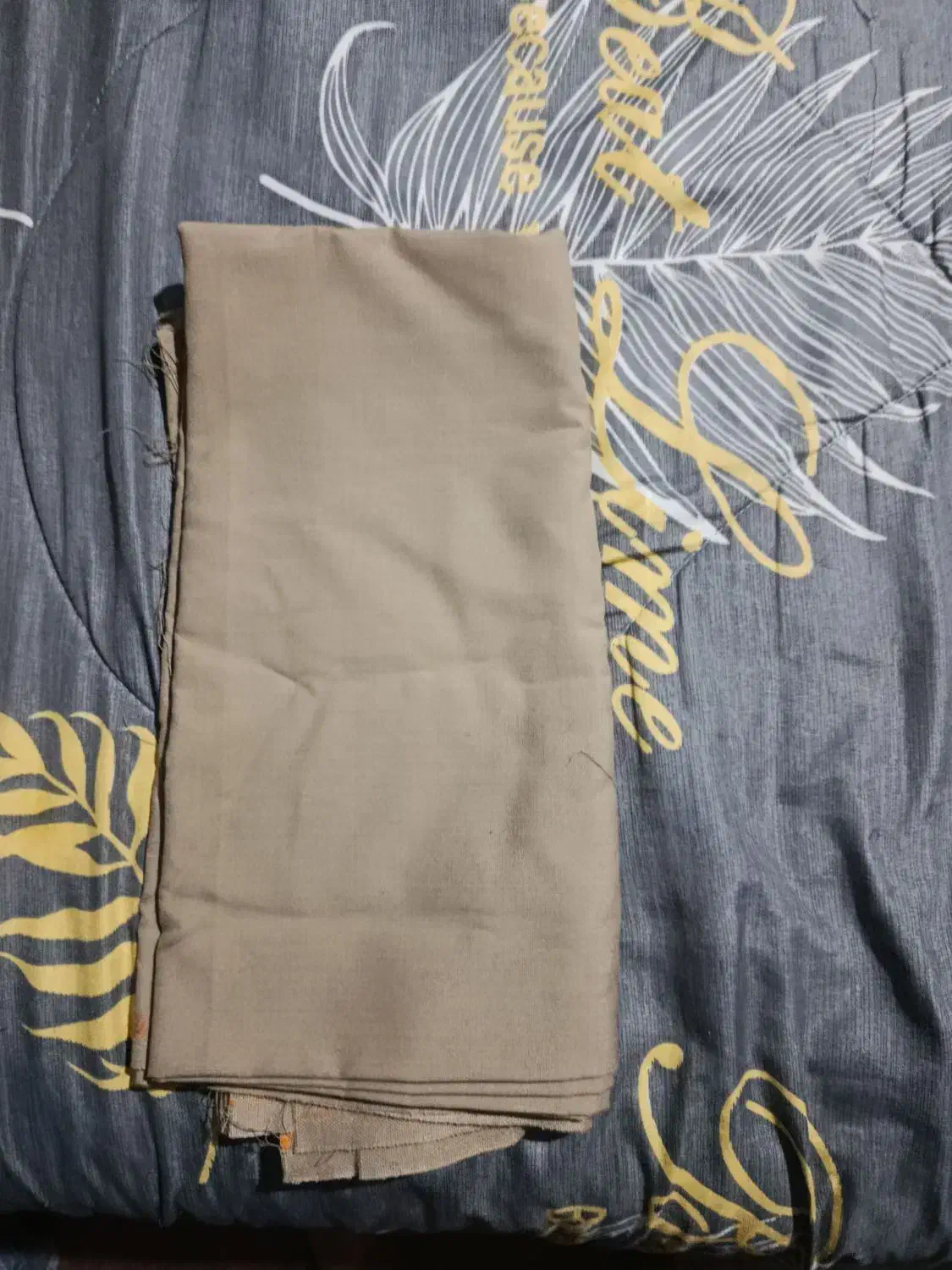 پارچه لباس فصل|لباس|شاهینشهر, کوی مهدیه|دیوار