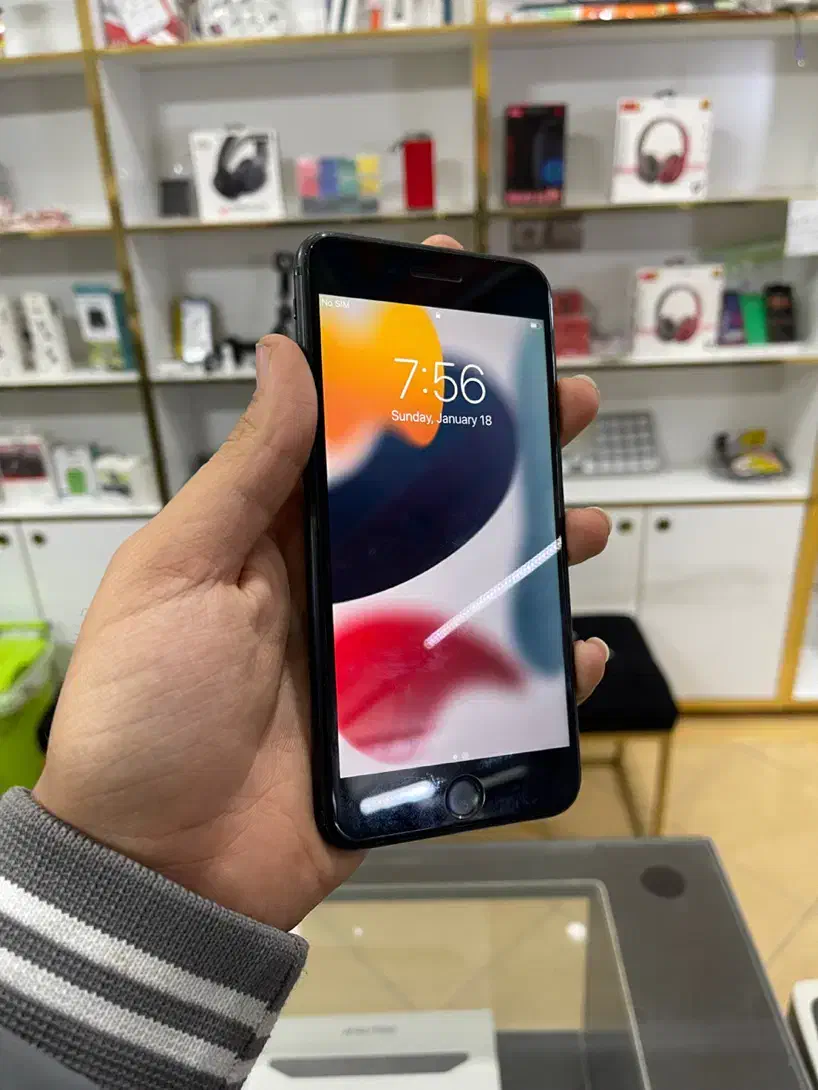 آیفون 7 پلاس ۱۲۸ گیگ باتری ۱۰۰|موبایل|یزد, |دیوار