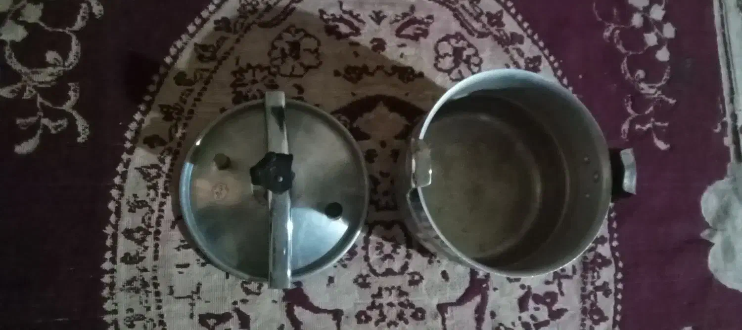 دیگ زودپز|ظروف پختوپز|زهک, |دیوار