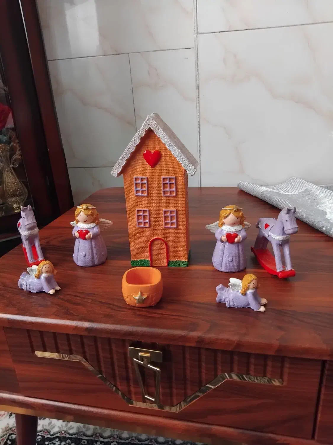 مجسمه|مجسمه، تندیس، ماکت|شاهدشهر, |دیوار