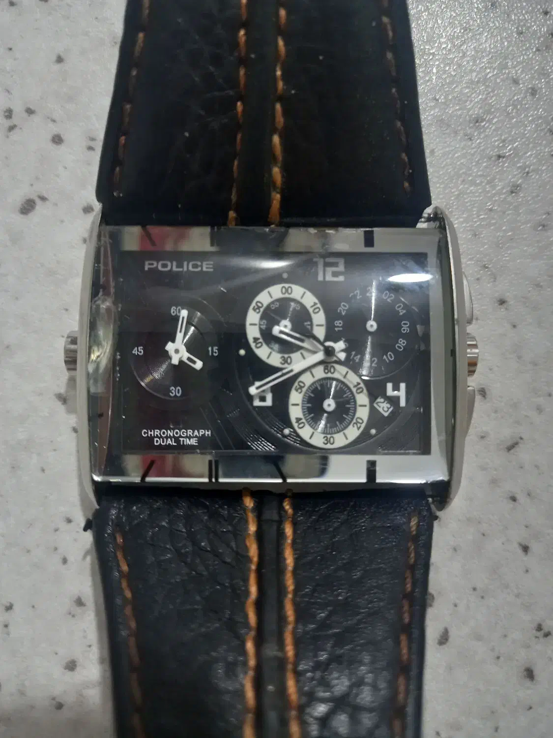 ساعت مچی|ساعت|پرند, فاز ۶|دیوار