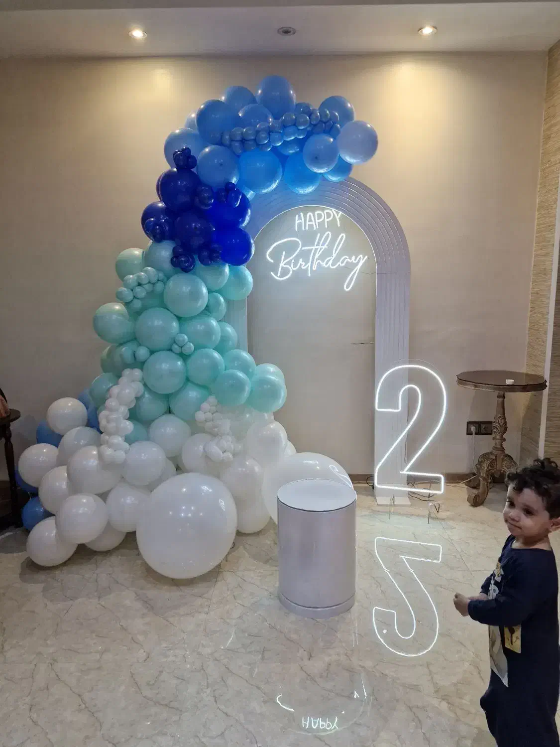 دکور بک گراند بلهبرون عقد بادکنک گل آرایی میز باکس|خدمات پذیرایی، مراسم|تهران, باشگاه نفت|دیوار