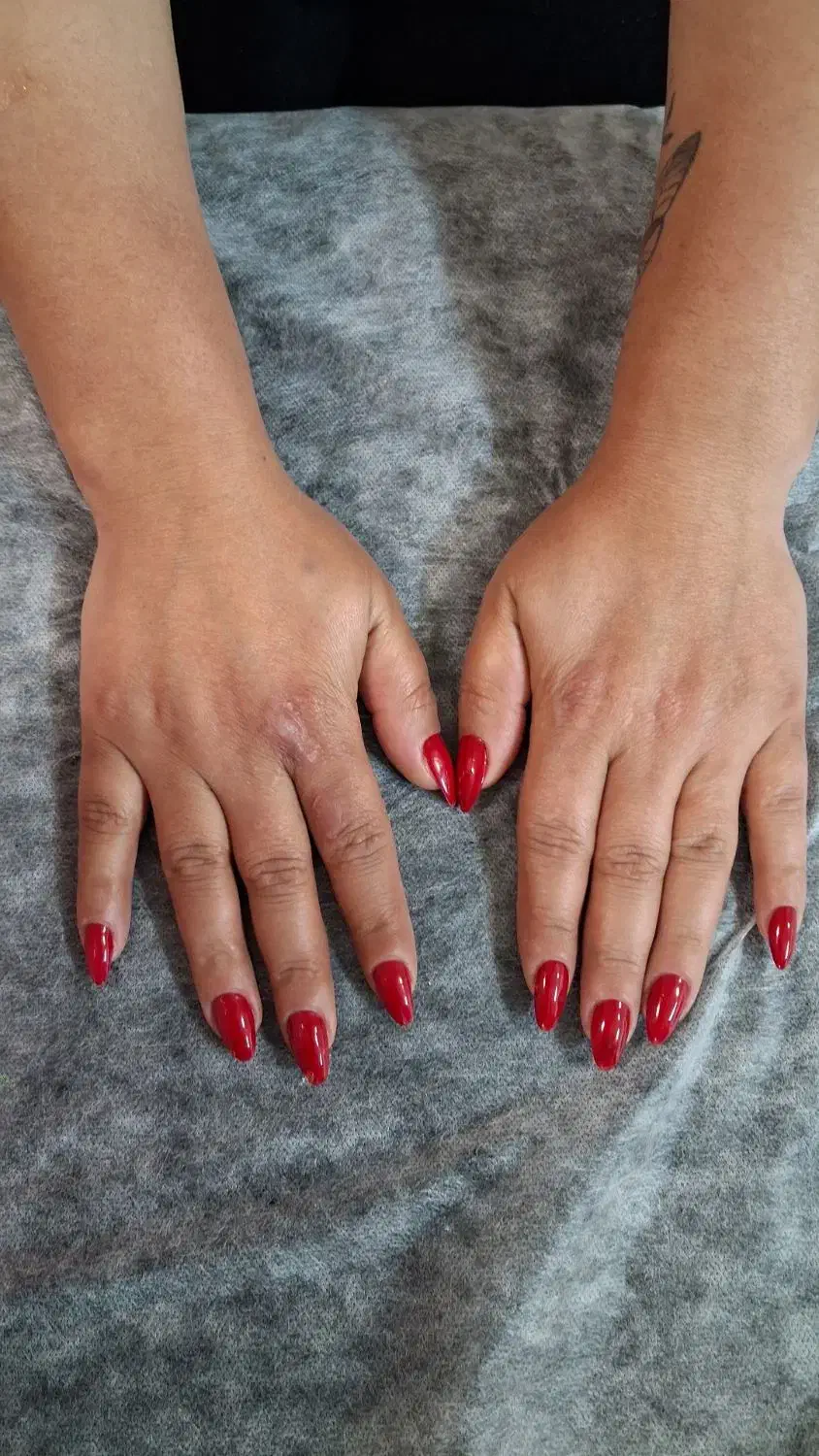 پدیکور پا و جوانسازی دست|خدمات آرایشگری و زیبایی|اردبیل, |دیوار