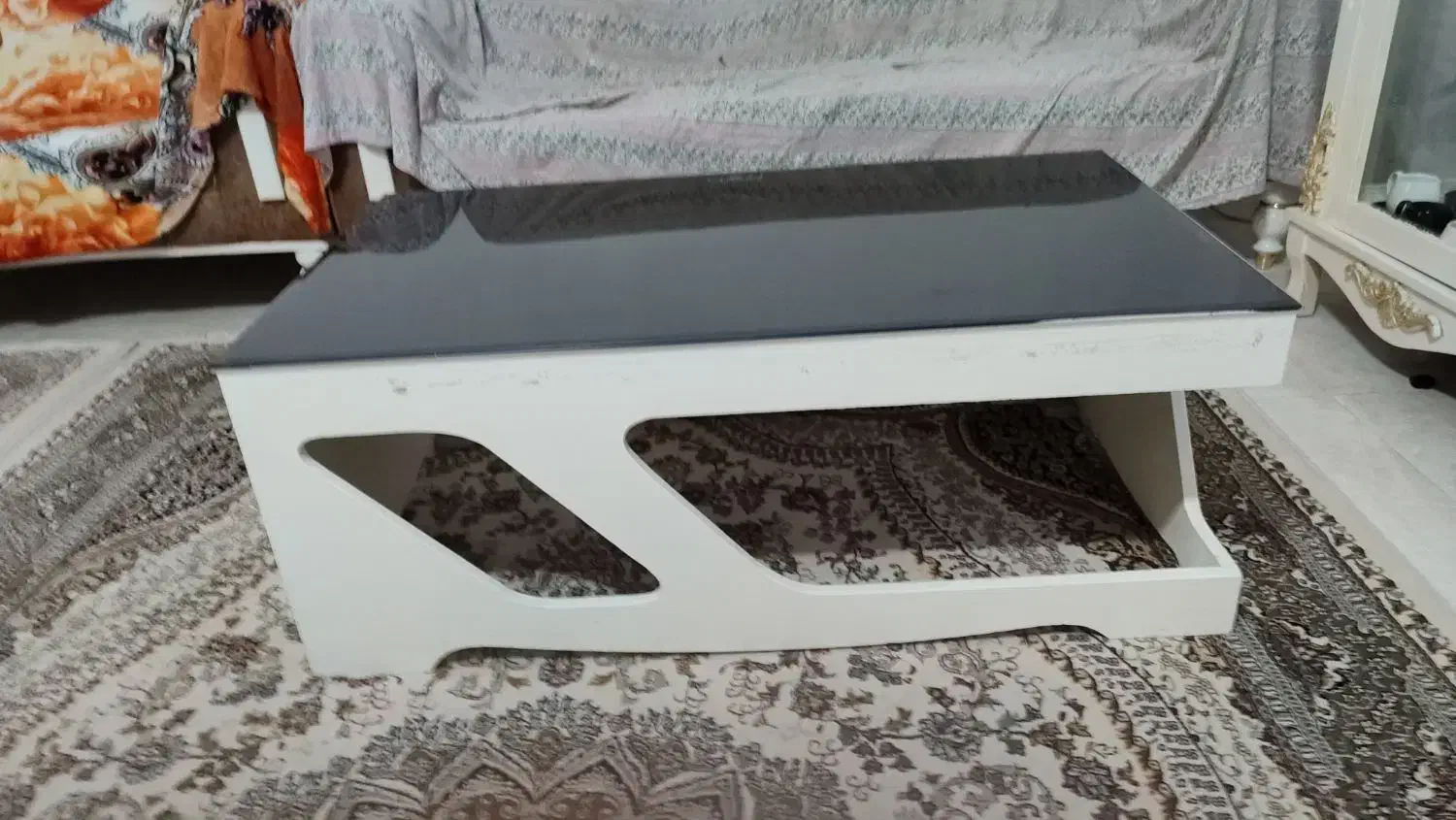 میز جلو مبلی|مبلمان خانگی و میز عسلی|رشت, دروازه لاکان|دیوار