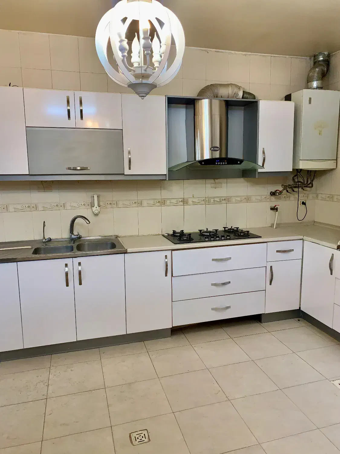 منزل دربستی واحد ۲۰۰متری سه خوابه خواجه عمید|اجارهٔ خانه و ویلا|اصفهان, خواجه عمید|دیوار