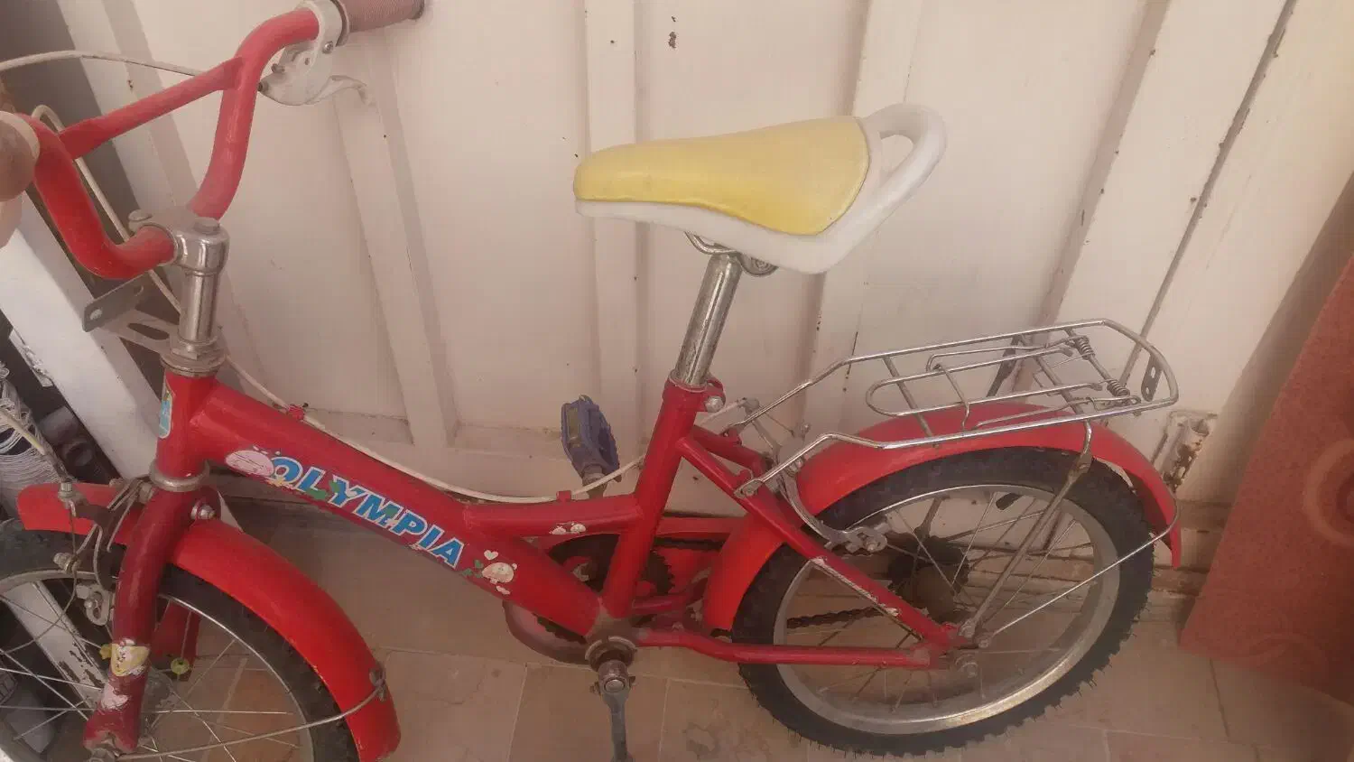 دوچرخه|دوچرخه، اسکیت، اسکوتر|قنوات, |دیوار