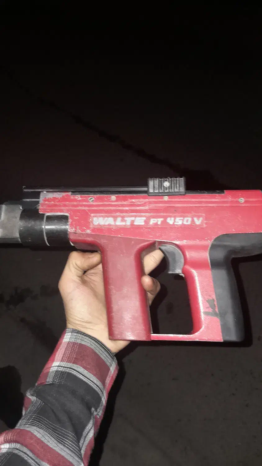 میخکوب|ابزارآلات|قم, شهرک امام حسین|دیوار