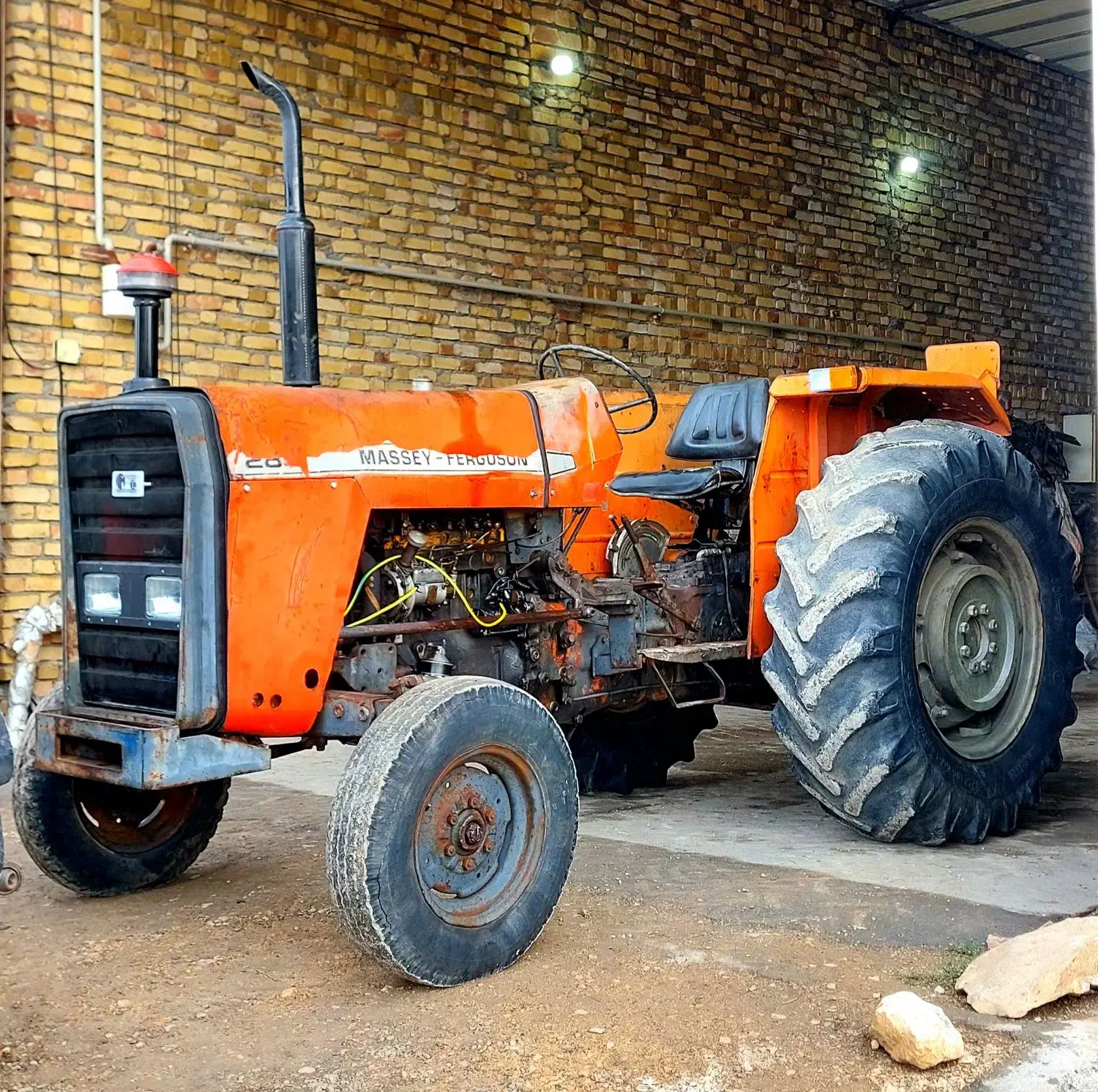 تراکتور ۲۸۵ تک مدل ۷۰|خودرو سنگین|قیدار, |دیوار