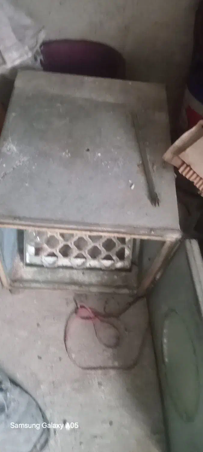 دستگاه جوجه کشی فروش توافقی|لوازم جانبی حیوانات|رشت, استقامت ۲|دیوار