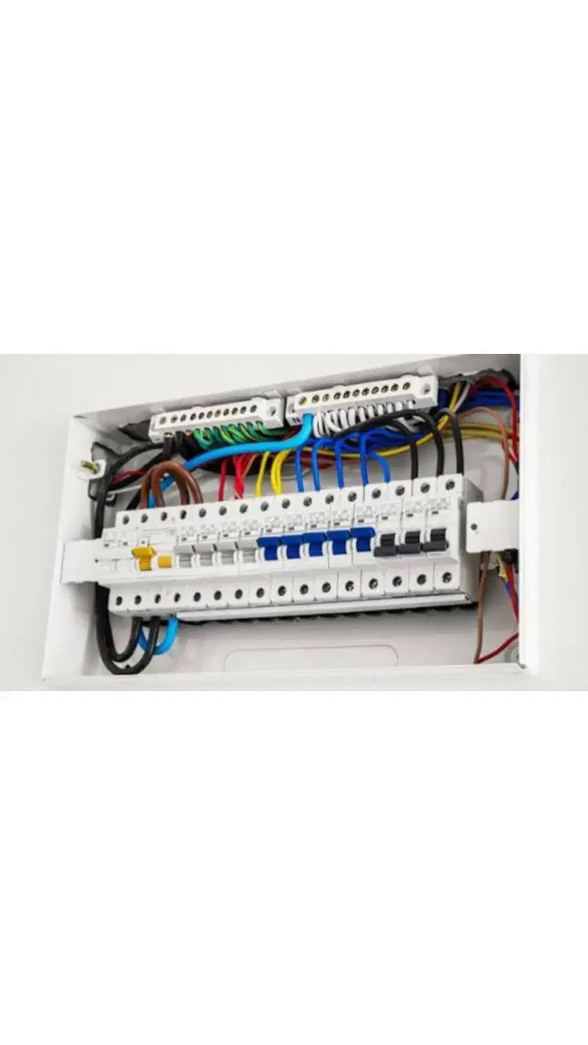 انجام کلیه امور برق ساختمان و نصب دوربین و ....|خدمات پیشه و مهارت|زابل, |دیوار