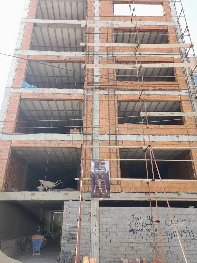 منزل مسکونی آپارتمانی طبقه یکم شمالی|پیش‌فروش املاک|آمل, |دیوار