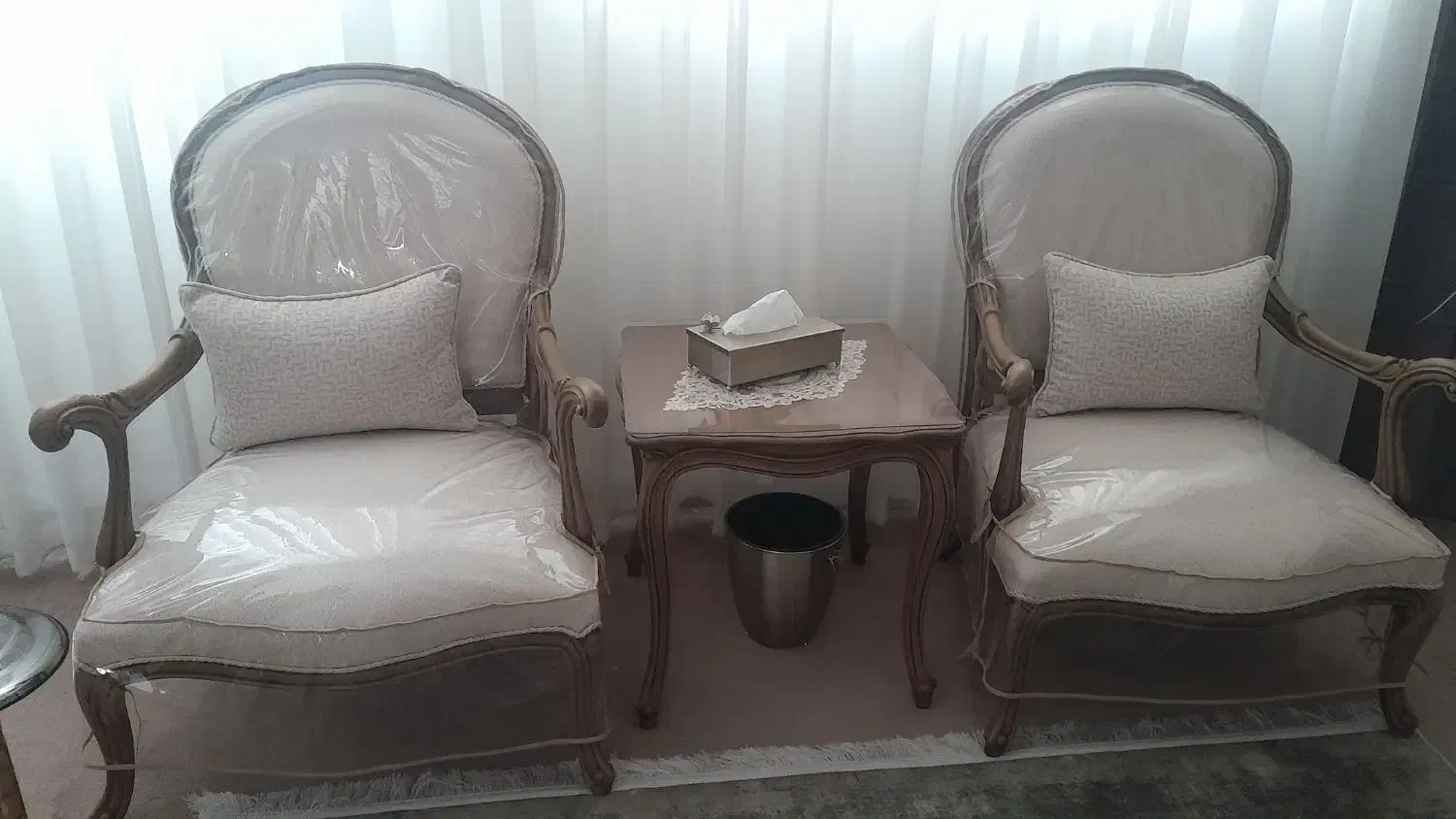 مبلمان فرانسوی ۷نفره|مبلمان خانگی و میز عسلی|تهران, نیروی هوایی (پیروزی)|دیوار