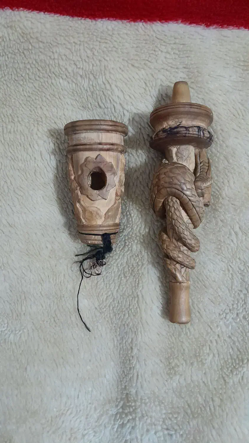 چُپُق و تسبیح مُنجوق|کلکسیون اشیاء عتیقه|لاهیجان, شهید آوینی|دیوار