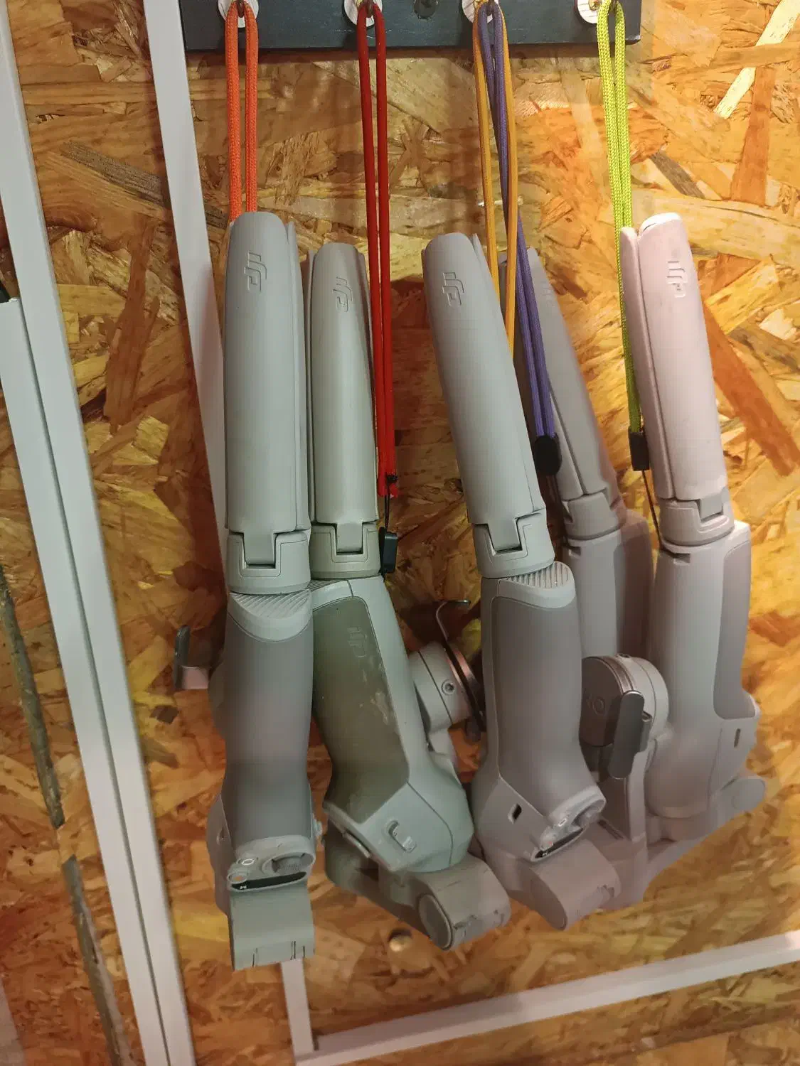 جذب مشاور خانم و آقا در املاک قهرمانی|استخدام اداری و مدیریت|تنکابن, |دیوار