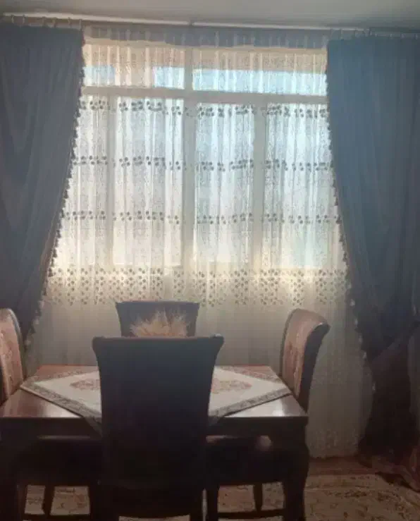 تعدادی پرده سالن پذیرایی|پرده، رانر، رومیزی|شیراز, نصر|دیوار