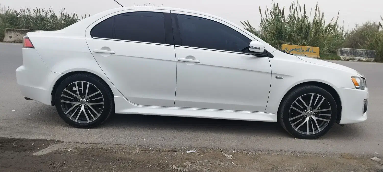 میتسوبیشی لنسر ۱۸۰۰ سی سی ۲۰۱۷ سفید صدفی|خودرو سواری و وانت|بابل, |دیوار