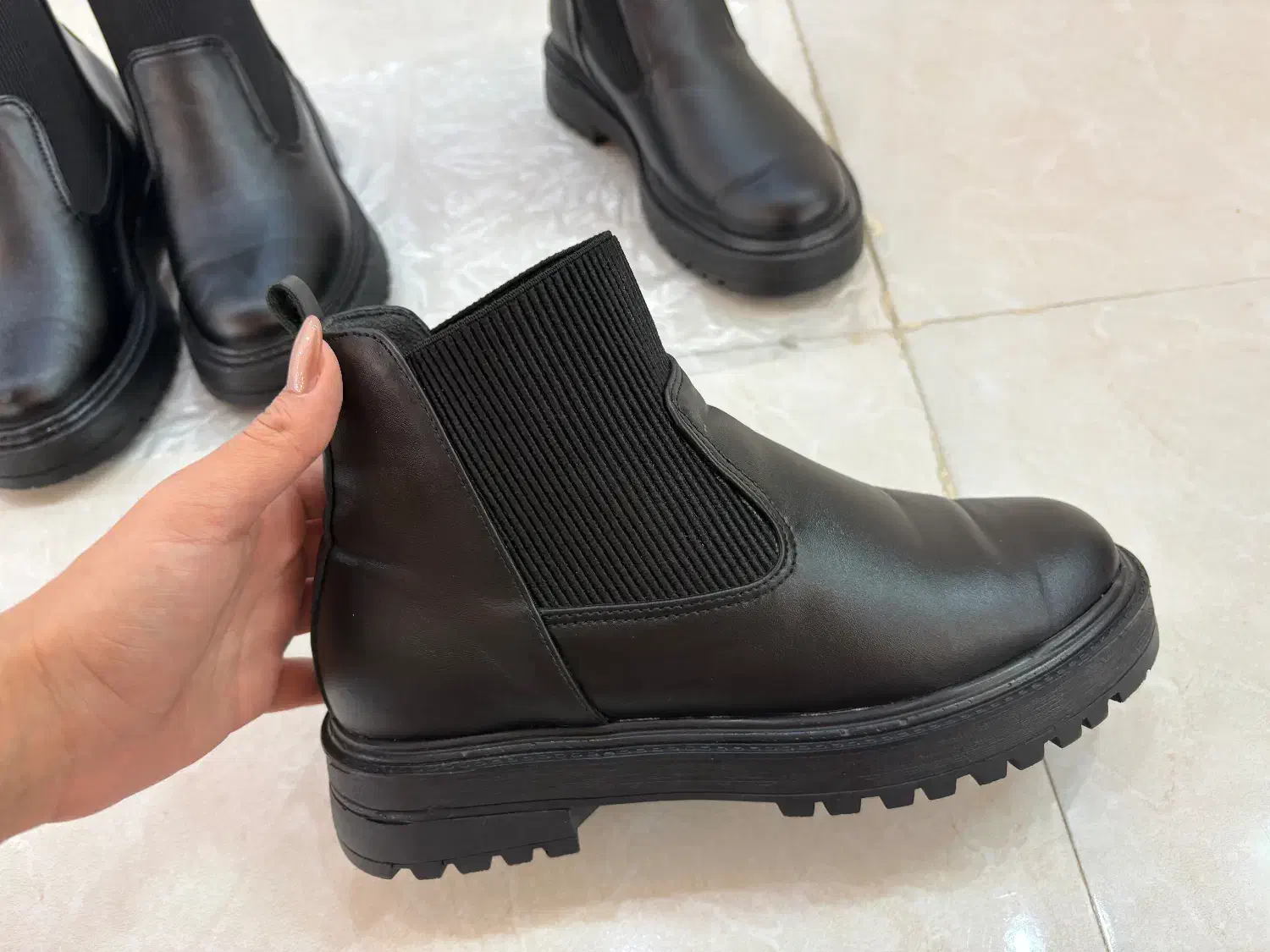 نیم بوت|کیف، کفش، کمربند|مشهد, شهرک امام هادی (شهرک غرب)|دیوار